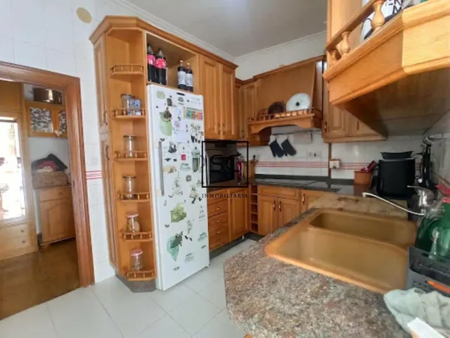 Piso con ascensor y trastero en el Centro, Ferrol — 6