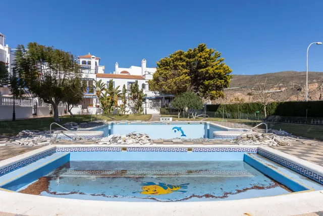 PRECIOSO ÁTICO-DÚPLEX EN PERLA DE ANDALUCÍA — 36