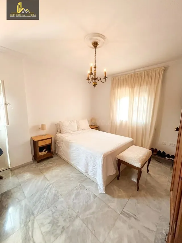 CASA AMPLIA EN PICADUEÑAS DE 164m2 - foto 4