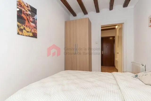 Vivienda con terraza en Santa Caterina i la Ribera con rentabilidad — 12