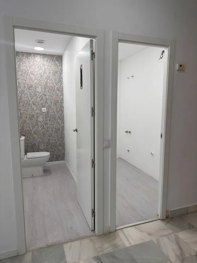 Local comercial 1 habitación 76m² en venta - Marbella — 8