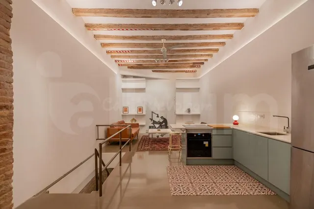 Exclusivo local-vivienda de diseño en el corazón del Barrio  - foto 3