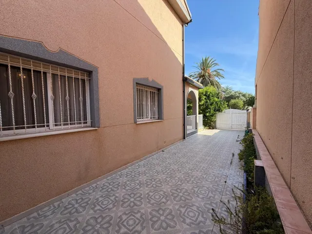 Villa 5 habitaciones 139m² en venta - San blas — 33