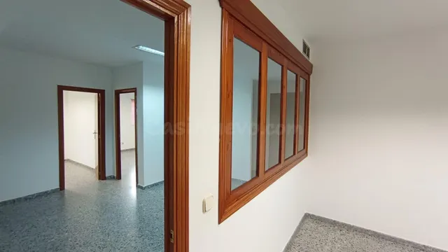 Oficina 5 habitaciones 110m² en alquiler - Alcalá de Guadair - foto 3