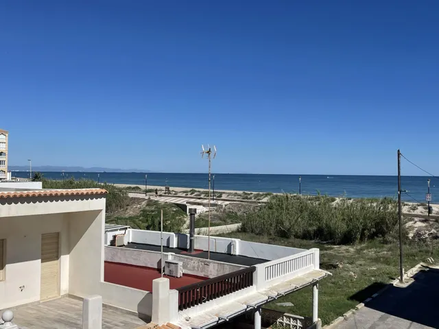 ¡Tu refugio soñado frente al mar te está esperando! — 26