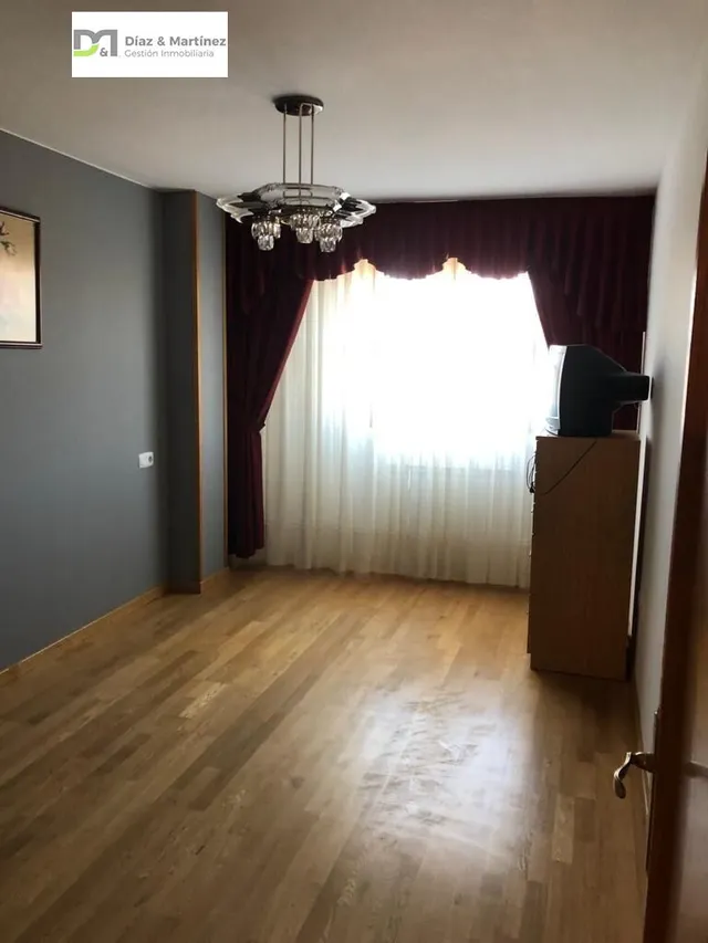 AMPLIO PISO DE 3 DORMITORIOS EN VILLANUEVA DE CARRIZO — 15