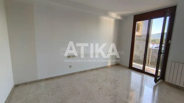 PISO CON HERMOSAS VISTAS EN VENTA - ONTINYENT — 2