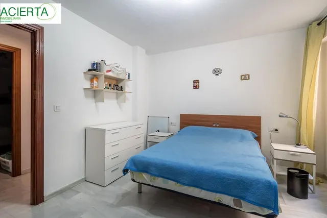 ¡¡Fantástico piso de 7 habitaciones en Bola de Oro!! — 10
