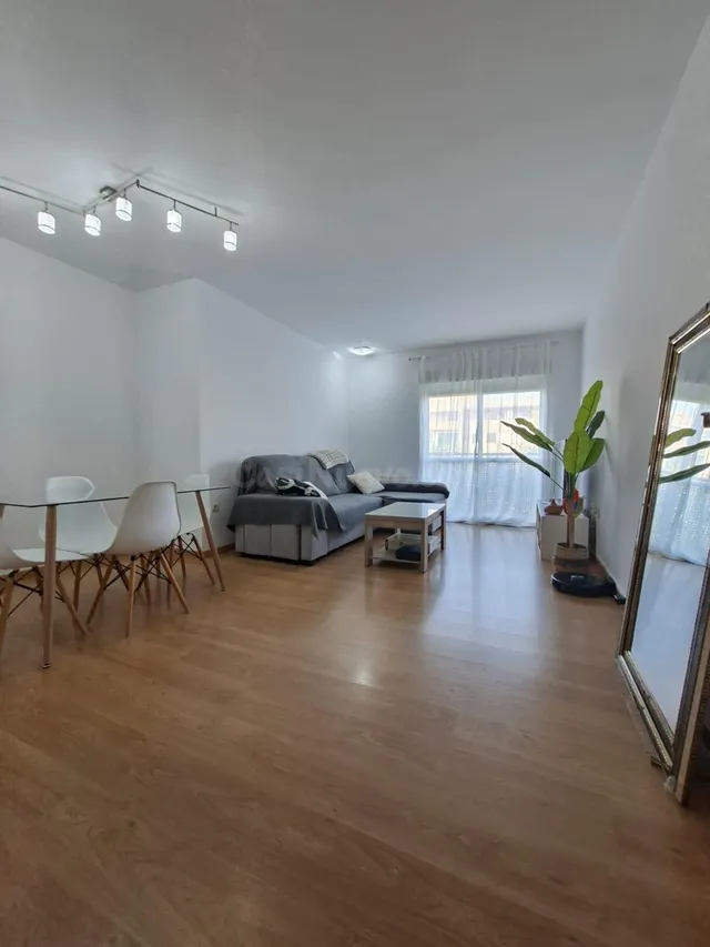 PISO EN VENTA EN CONDE DE BARCELONA — 5