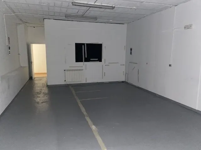Local en C/ Ángel Barja, Ponferrada — 7