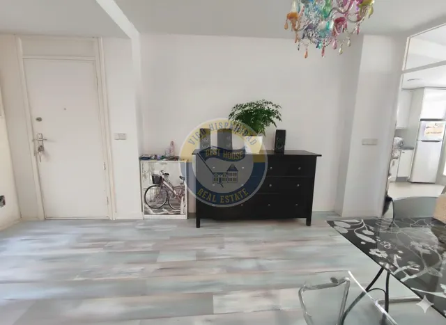 APARTAMENTO LUMINOSO A 15 MINUTOS DEL CENTRO – EXCELENTE UBI - foto 3