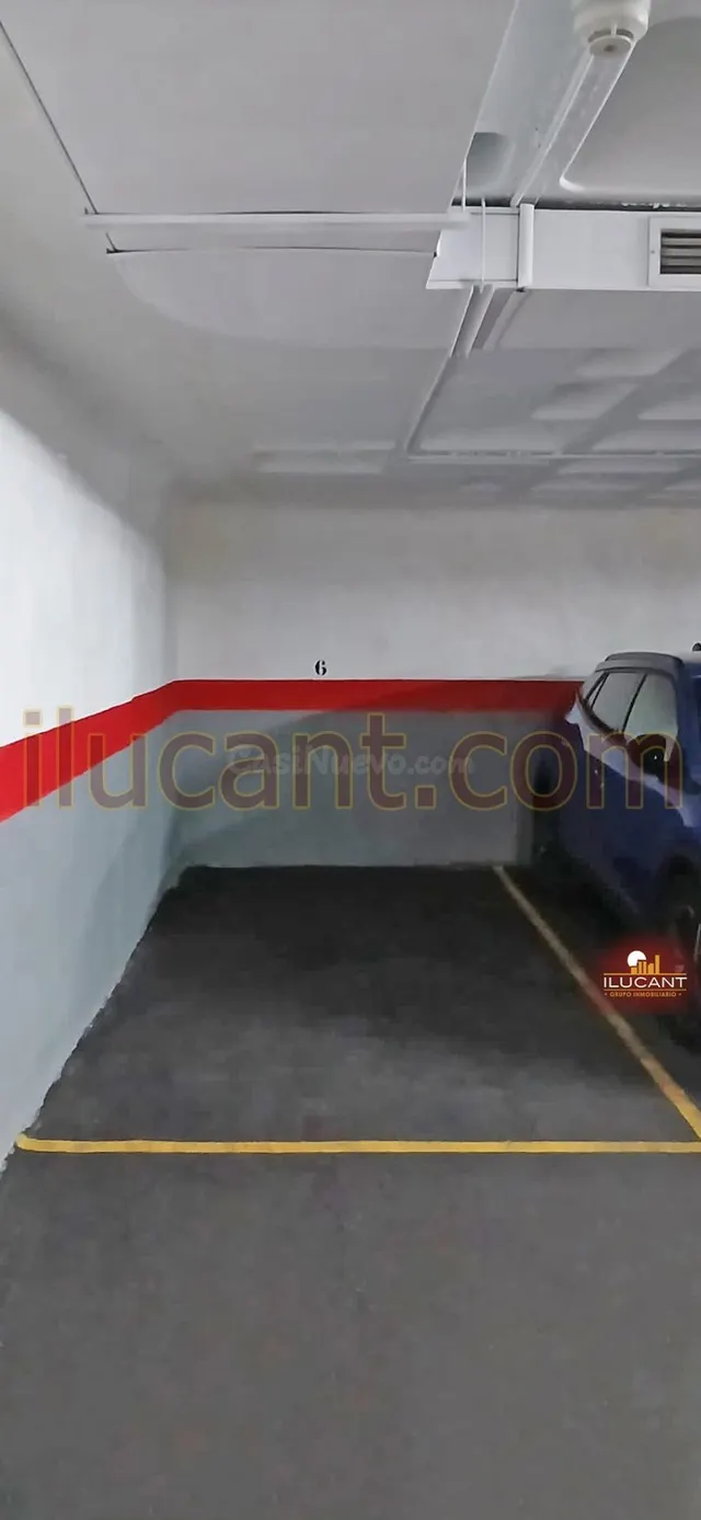 Garaje 10m² en venta - Centro