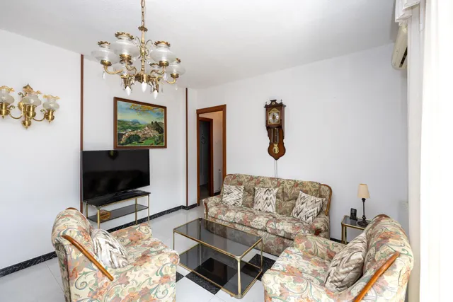 PISO DE 3 DORMITORIOS CON TERRAZA Y VISTAS EN EL ZAIDÍN – 5.ª PLANTA CON ASCENSOR — 23