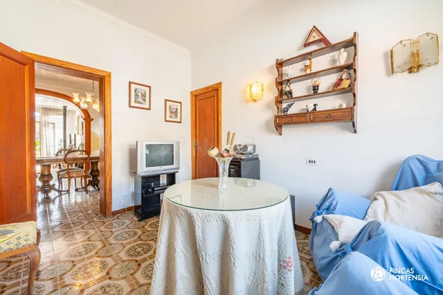 Casa muy soleada con vistas a las montañas - foto 5