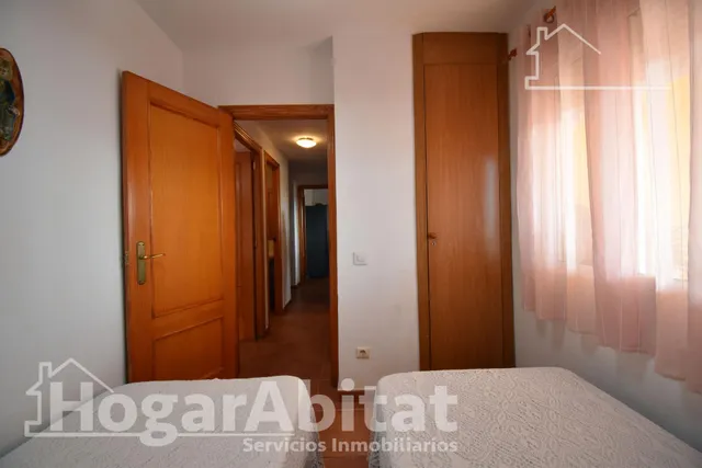 ¡SEGUNDA LÍNEA DE PLAYA! AMPLIO Y EXTERIOR CON GARAJE, ASCENSOR Y GRAN TERRAZA — 27