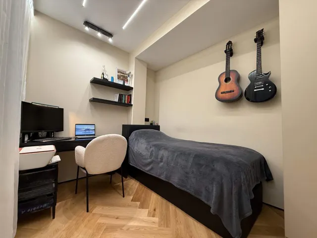 Piso 3 habitaciones 150m² en venta - Mercado — 27