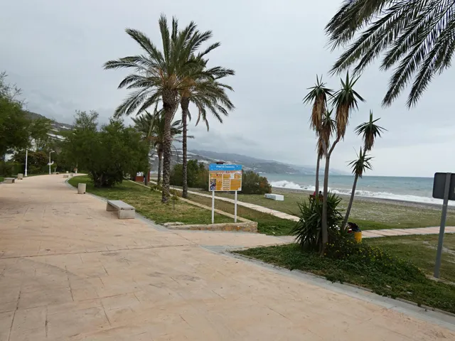 Exclusiva vivienda a tan solo 50 metros del mar — 47