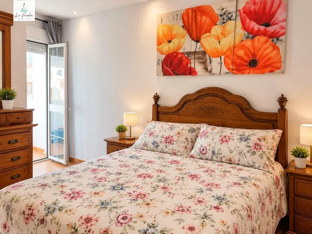 ¡Vive en el centro de Alhaurín el Grande! Amplio piso reformado de 3 dormitorios, con garaje y trastero — 6