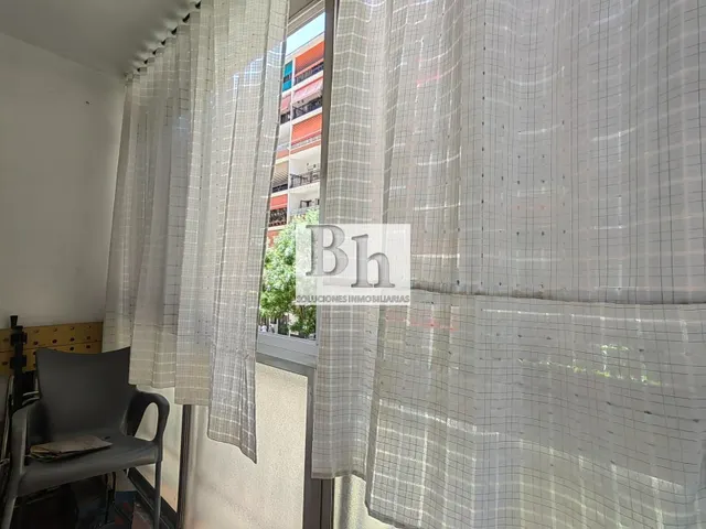 OPORTUNIDAD !!! EN VENTA PISO EN LA PAZ. — 30