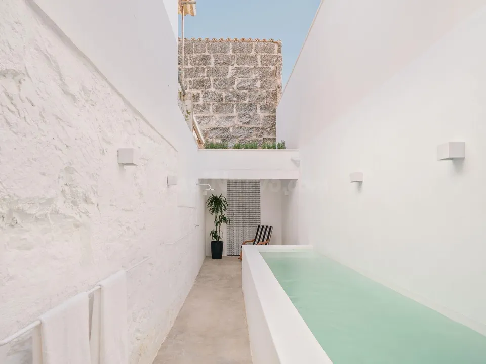 Casa encantadora en Muro con piscina privada para los amantes de la arquitectura