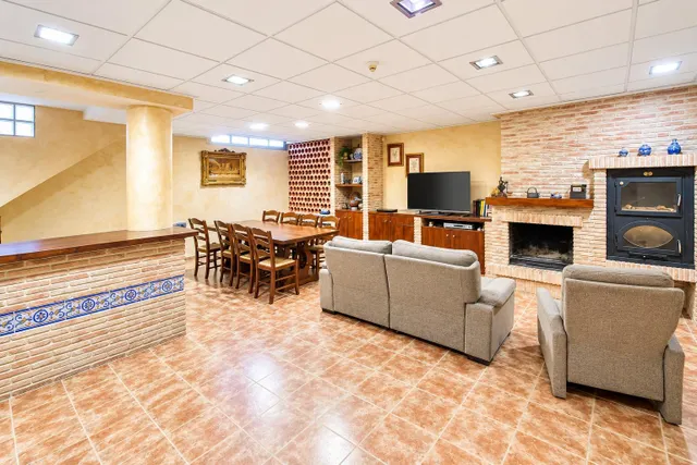 Espectacular chalet con piscina en orihuela centro — 27