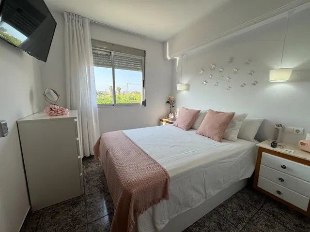 ENCANTADOR CHALET CON PARCELA A ESCASOS METROS DEL MAR — 18