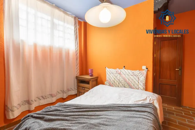 Chalet en venta en La Zubia con Licencia Turística — 43