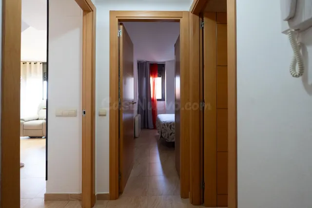 Ático dúplex con terraza, piscina comunitaria, parking, gara - foto 4