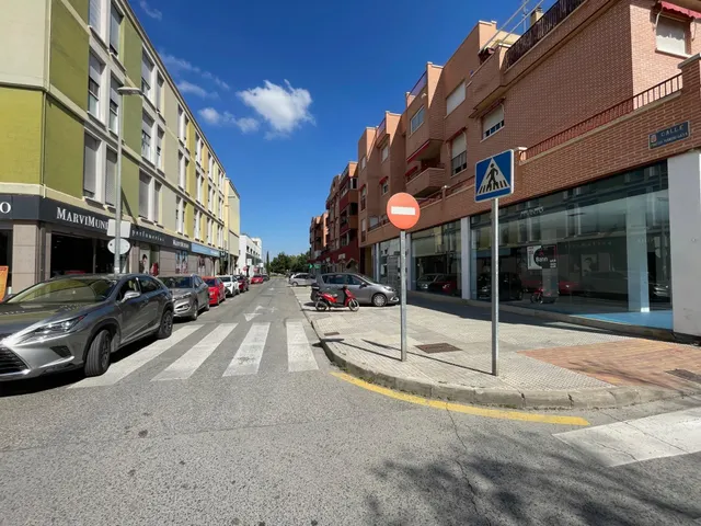 LOCAL COMERCIAL EN LA ALBERCA — 14