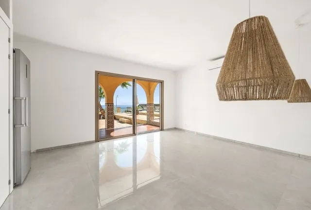 Chalet 8 habitaciones 430m² en venta - Costa Del Sol — 24