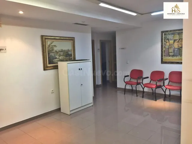 PISO CONVERSIBLE EN VIVIENDA EN EDIFICIO EMBLEMÁTICO – LA RA - foto 2