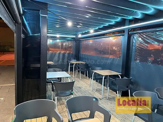 Bar Cafetería con cocina y terraza en Torrelavega - foto 3