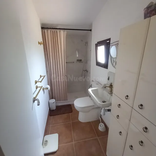 Finca rústica con casa de campo reformada, olivos, algarrobos y caravana, cerca de Tortosa — 20