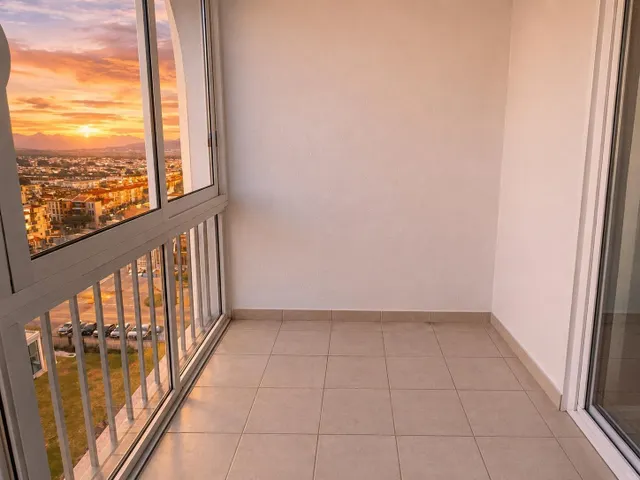 Apartamento en planta 12 con vistas al lago y montaña, 2 habitaciones y opción de parking en Delta Muga – — 6