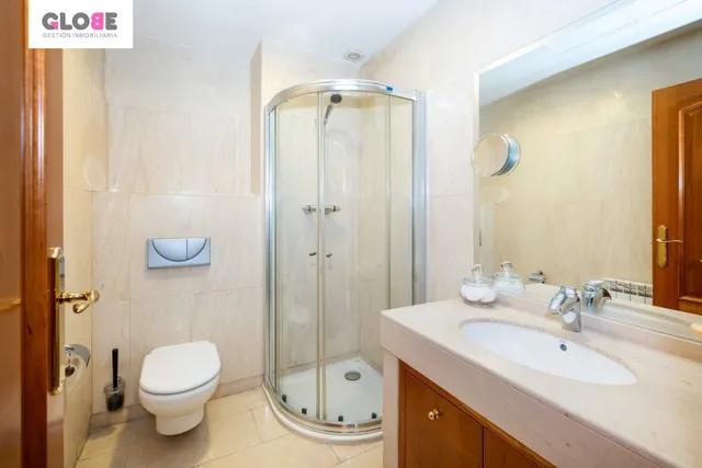 A la venta chalet de lujo en Granada — 22