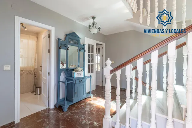 Chalet en venta en La Zubia con Licencia Turística — 12
