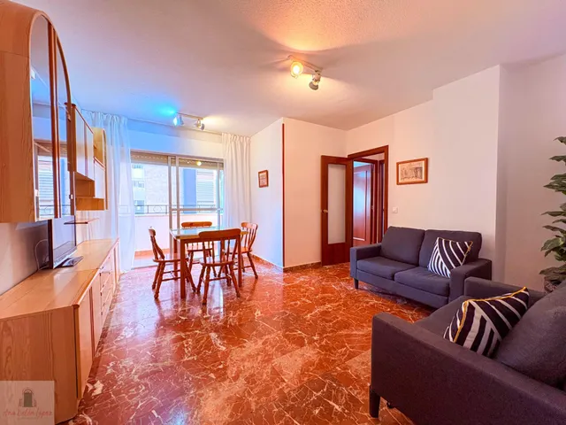 En venta en Valdepasillas, junto a Sinforiano Madroñero — 15