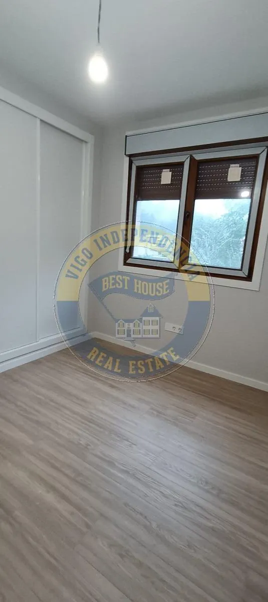 ¡EXCLUSIVA! Encantadora casa PAREADA en Moaña con vistas al mar y la montaña. — 13