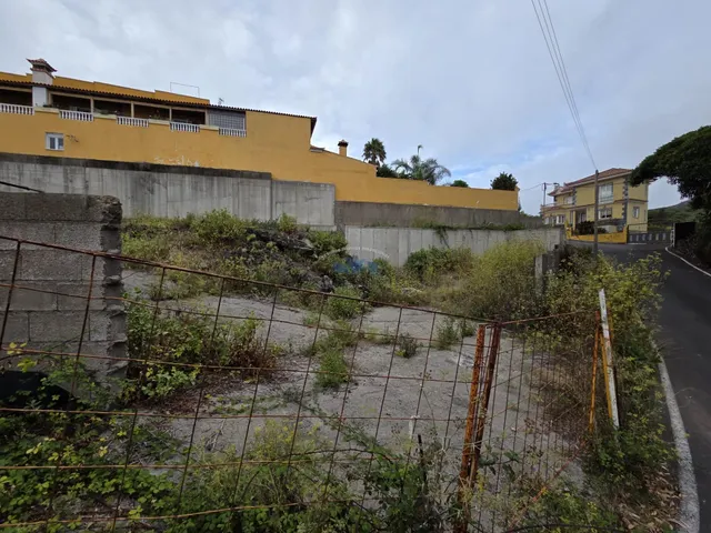 Solar urbano en venta — 12