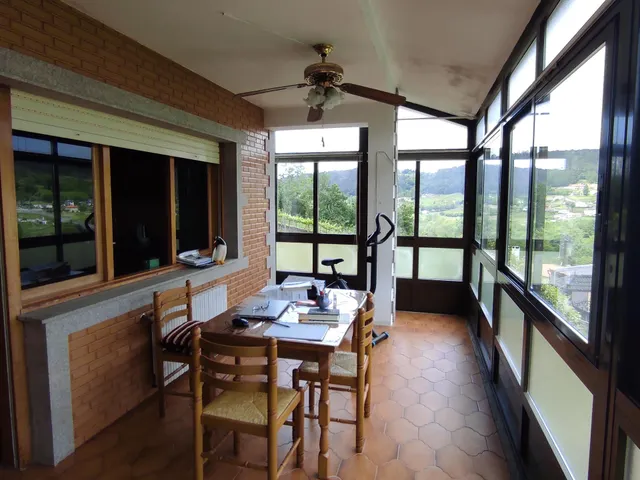 CASA EN VENTA CON AMPLIA FINCA — 48