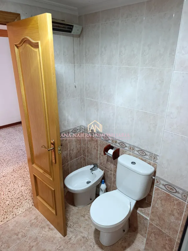 Amplia vivienda en El Mercado, Manises - foto 3