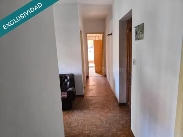 GRAN CASA EN VENTA CON LOCAL COMERCIAL EN EL CENTRO DE SANTA - foto 3