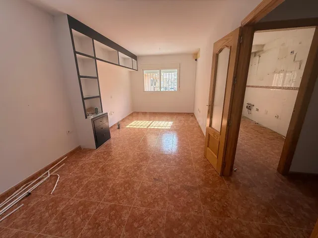 Se vende piso de 3 dormitorios y 2 baños en Villa Inés, con  - foto 3