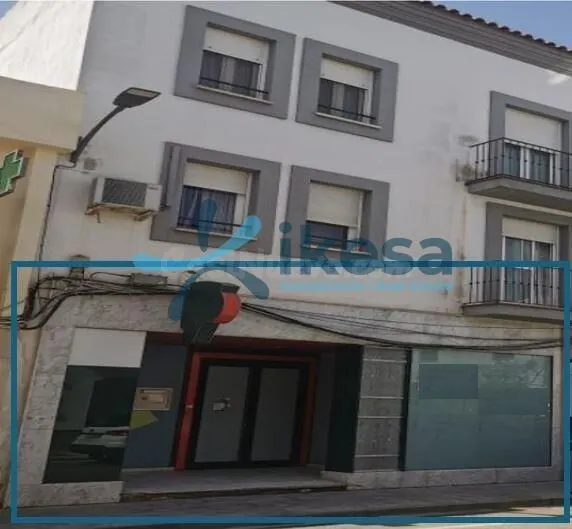 Venta de Local en San Juan del Puerto, Huelva.