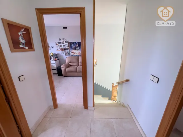 ¡CASA CON GRAN PARCELA!, A SOLO 30 MIN DE BARCELONA! VIVE CON ESPACIO, PRIVACIDAD Y NATURALEZA — 34