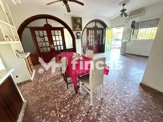 Finca Rústica Única en Dos Hermanas – 5.000 m2 con Vivienda, - foto 3