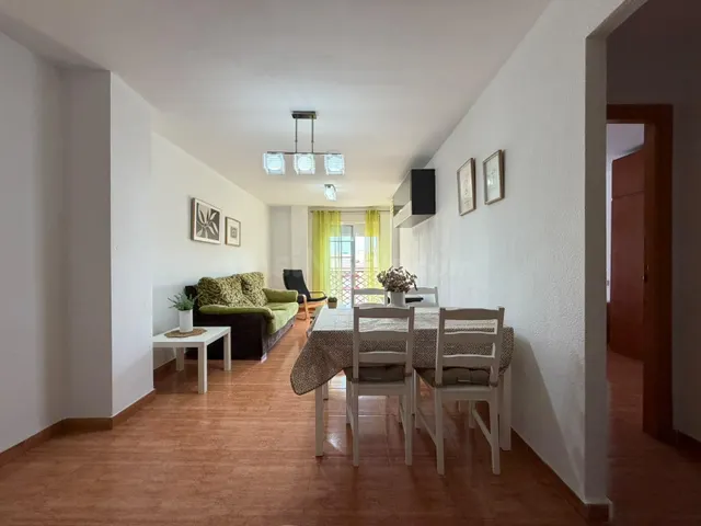 Acogedor Piso en Roquetas de Mar - El Sabinar por solo €138, - foto 2