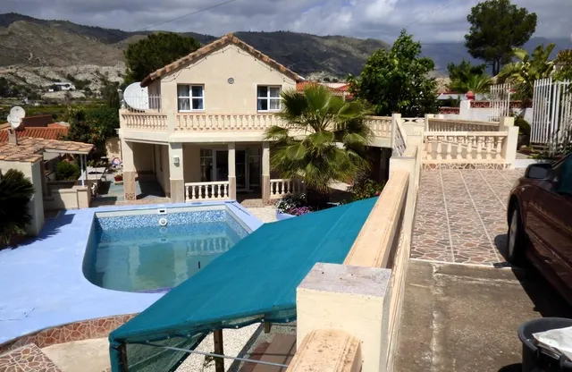 SE VENDE GRAN CHALET EN BELLA ORCHETA — 5