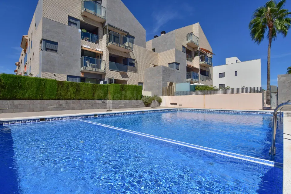 APARTAMENTO TEMPORAL EN LA PLAYA DE PUZOL