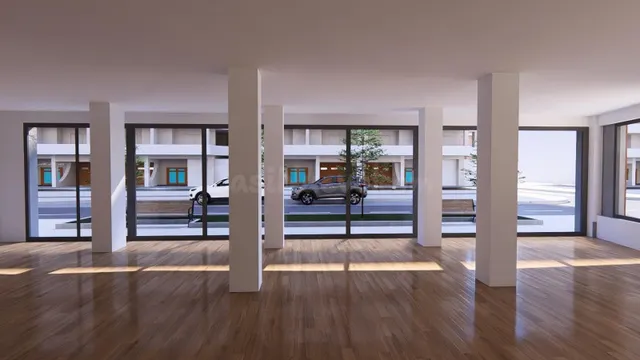 Gran Local Comercial en Los Boliches Cerca del Paseo Marítim